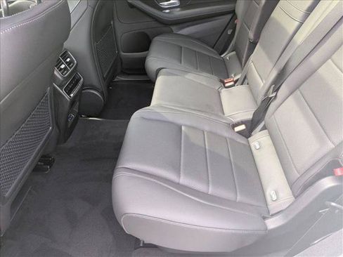 Certified 2026 Mercedes-Benz GLS 450 4MATIC image 20