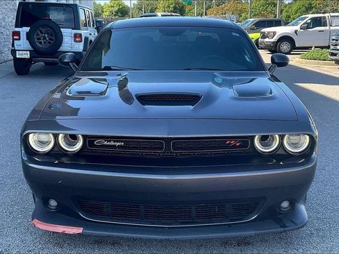 Used 2021 Dodge Challenger R/T Scat Pack RWD image 2