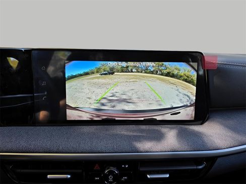 New 2026 Nissan Kicks SV image 21