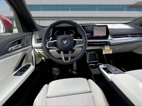 New 2026 BMW X2 xDrive28i w/ Technology Package AWD/4WD image 8