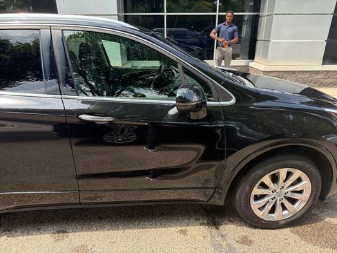 Used 2017 Buick Envision Essence AWD/4WD image 8