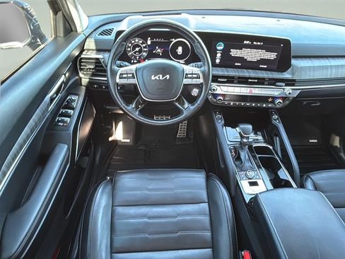 Used 2024 Kia Telluride SX Prestige w/ Towing Package image 15