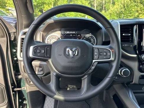 New 2026 RAM 1500 Express AWD/4WD image 22