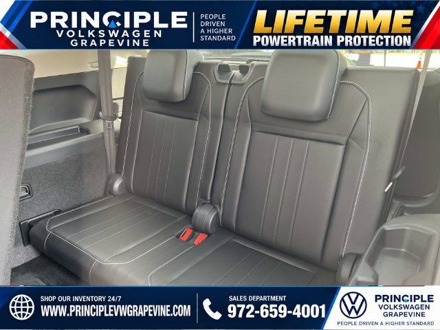 Used 2023 Volkswagen Tiguan SE FWD image 24