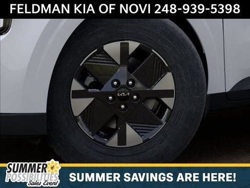 New 2026 Kia Carnival LXS FWD image 9