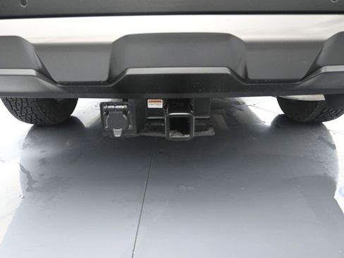 Certified 2025 Kia Sorento SX Prestige w/ Sage Leather Package image 38