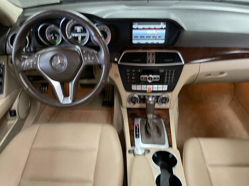 Used 2013 Mercedes-Benz C 300 Sport image 17