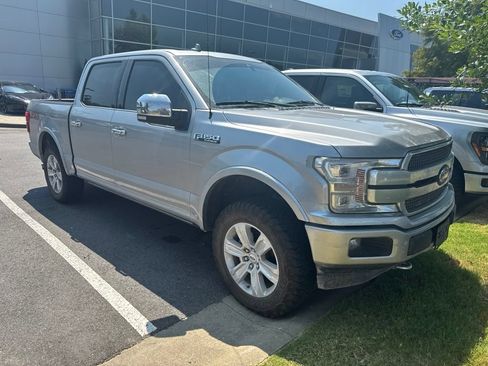 Used 2020 Ford F150 Platinum w/ Equipment Group 701A Luxury AWD/4WD image 4