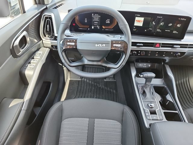 New 2026 Kia Sorento LX FWD image 15