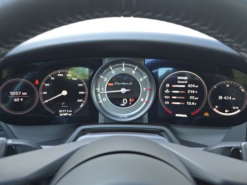 Certified 2022 Porsche 911 Turbo S image 19