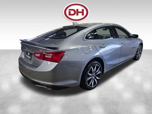 Used 2023 Chevrolet Malibu RS w/ LPO, Floor Liner Package FWD image 12