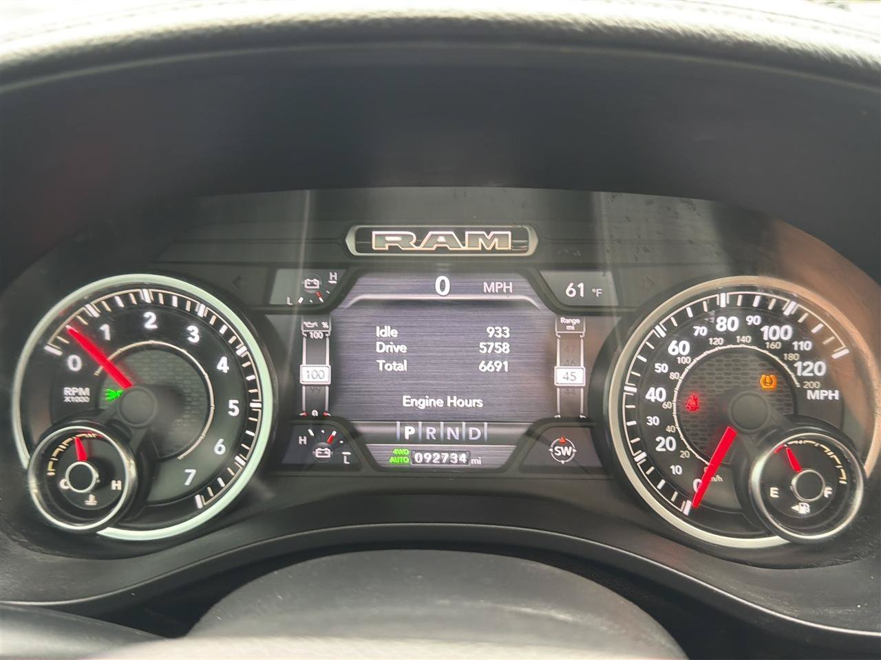 Used 2019 RAM 1500 Laramie AWD/4WD image 30