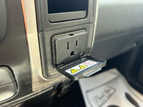 Used 2016 RAM 1500 Big Horn image 25