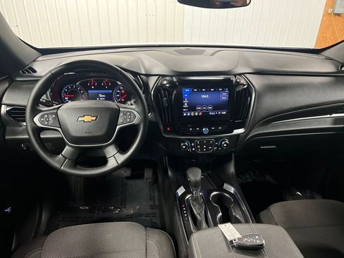 Certified 2023 Chevrolet Traverse LT image 16