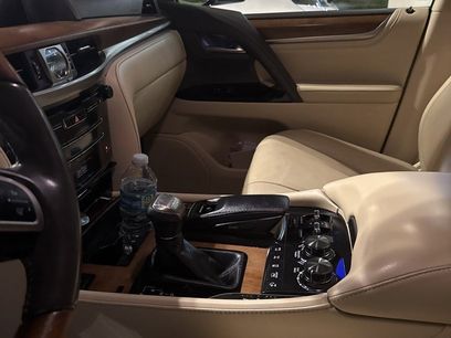 Used 2019 Lexus LX 570 4WD