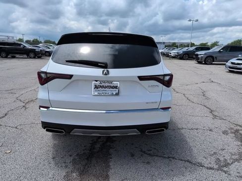 New 2026 Acura MDX SH-AWD image 9