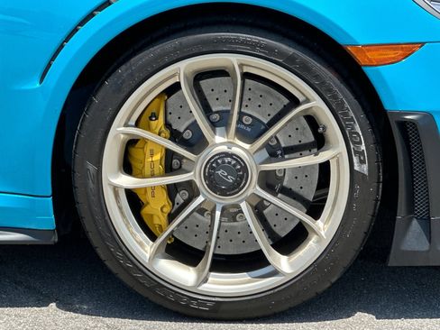 Used 2018 Porsche 911 GT2 RS RWD image 39