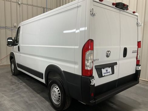 Used 2024 RAM ProMaster 3500 w/ Convenience Group image 20