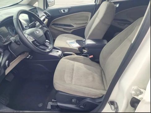 Used 2019 Ford EcoSport SE w/ SE Convenience Package FWD image 5