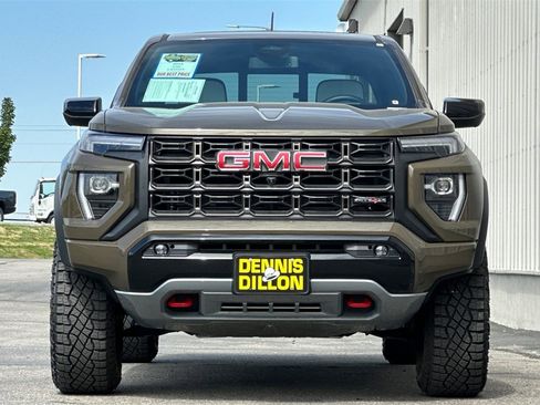 Used 2024 GMC Canyon AT4X image 10