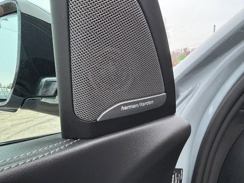 Used 2026 BMW X5 xDrive40i image 22