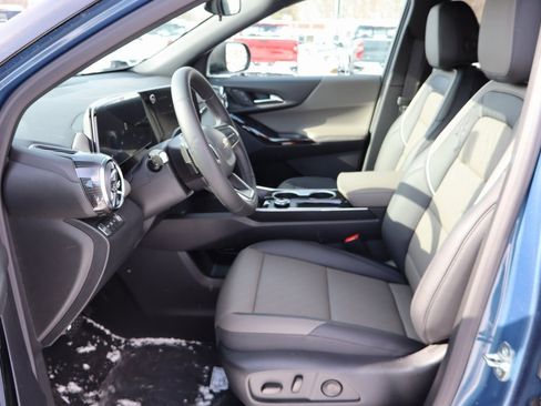 New 2026 Chevrolet Equinox LT w/ Convenience Package II image 5
