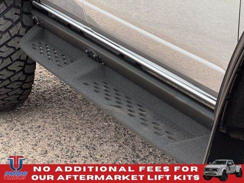 Used 2022 Ford Bronco Raptor AWD/4WD image 6