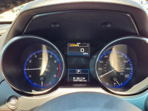 Used 2018 Subaru Outback 3.6R Limited AWD/4WD image 30
