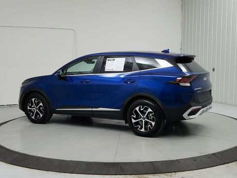 Used 2025 Kia Sportage EX FWD image 5