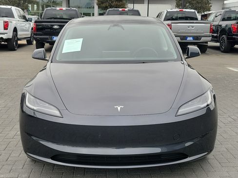 Used 2025 Tesla Model 3 Long Range RWD image 8