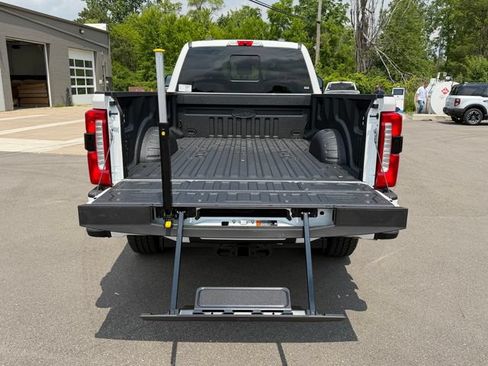 New 2026 Ford F350 Lariat w/ Black Appearance Package AWD/4WD image 12