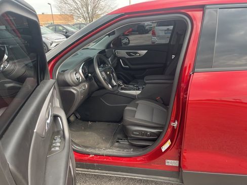 Used 2023 Chevrolet Blazer LT w/ Driver Confidence Package image 5