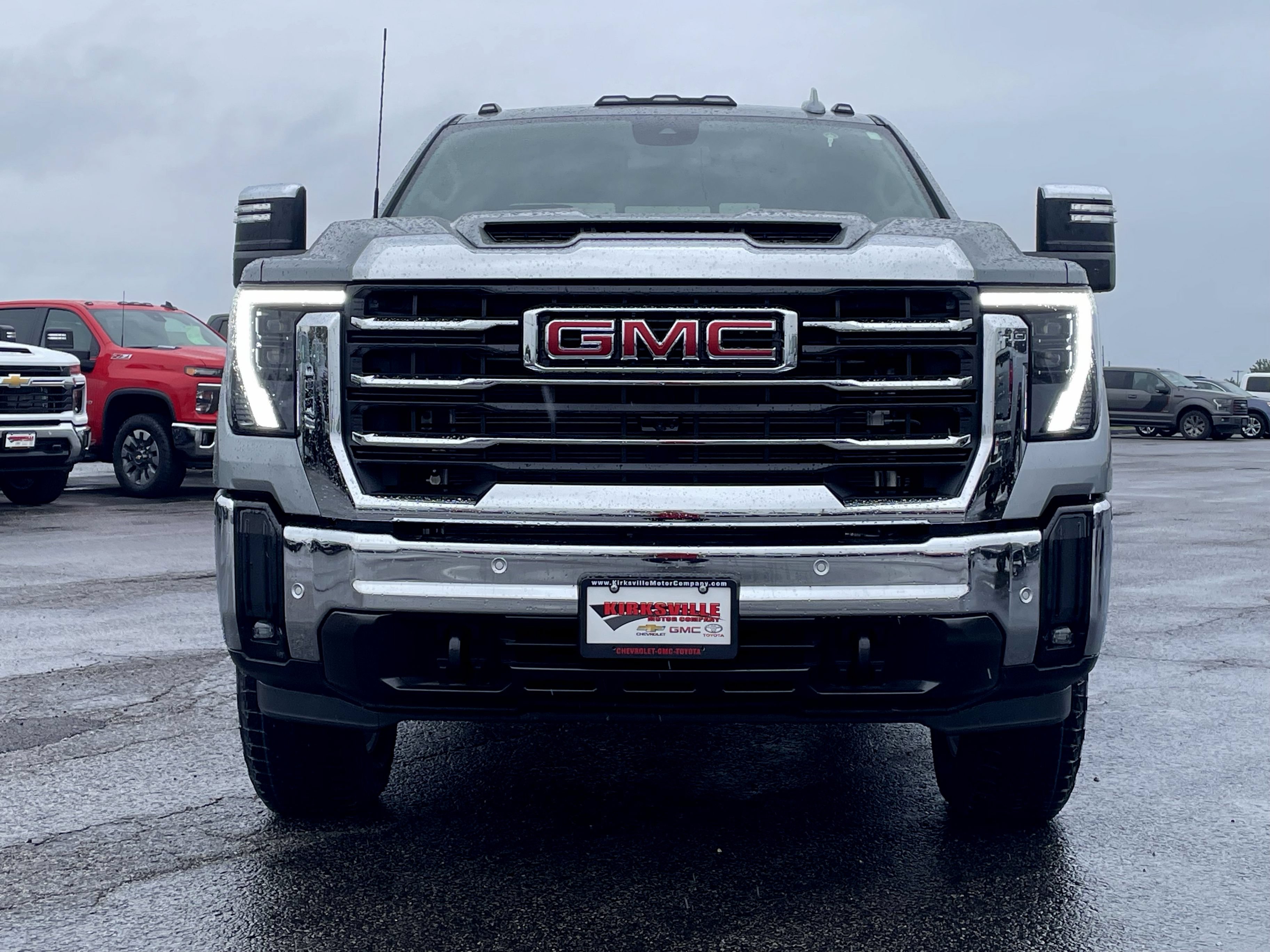 Certified 2024 GMC Sierra 2500 SLT w/ SLT Premium Package AWD/4WD image 9
