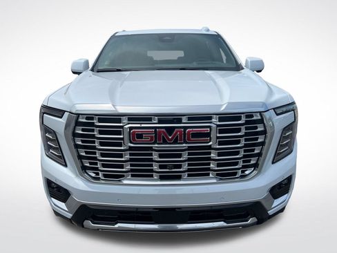 New 2026 GMC Yukon XL Denali w/ Advanced Technology Package AWD/4WD image 8