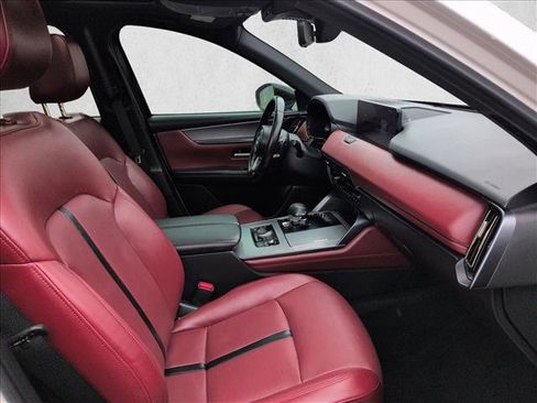 Used 2025 MAZDA CX-70 Plug-In Hybrid w/ Premium Plus image 29