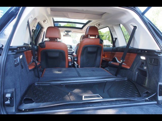 Used 2022 BMW X7 xDrive40i w/ Executive Package AWD/4WD image 40