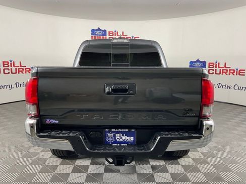 Used 2022 Toyota Tacoma SR5 image 4