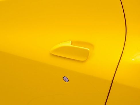 Used 2017 Ferrari 488 Spider image 35