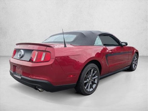 Used 2011 Ford Mustang Premium w/ 203A Rapid Spec Order Code image 5
