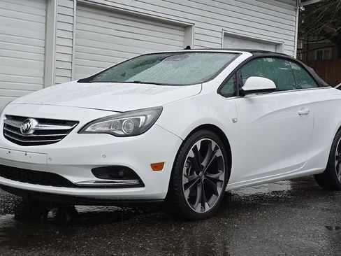 Used 2019 Buick Cascada Premium image 7