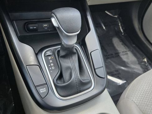 Used 2023 Kia Soul LX w/ Option Group 015 FWD image 20