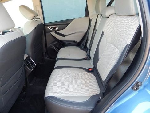 Used 2021 Subaru Forester Premium AWD/4WD image 10