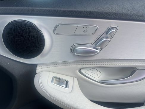 Used 2016 Mercedes-Benz C 300 4MATIC Sedan image 31