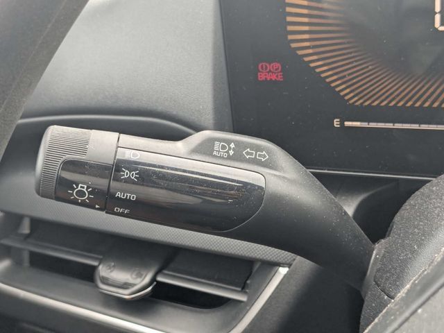 Used 2025 Kia K4 FWD image 24