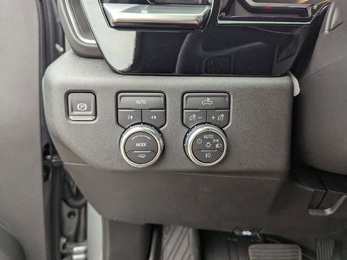 New 2026 GMC Sierra 1500 Elevation w/ LPO, Elevation Black Package image 35