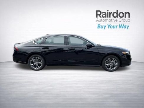 Used 2025 Honda Accord EX-L image 8