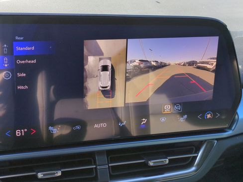 New 2026 Chevrolet Equinox EV LT image 13