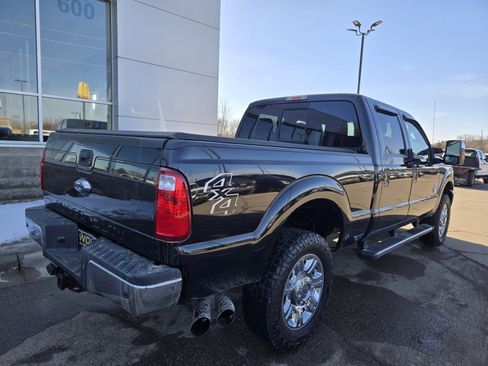 Used 2015 Ford F350 Lariat w/ Chrome Package image 19