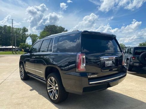 Used 2019 GMC Yukon Denali w/ Denali Ultimate Package AWD/4WD image 9