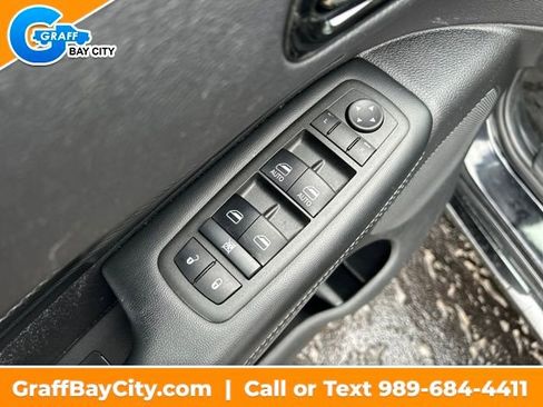 Used 2022 Dodge Durango GT image 11